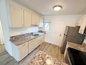 98-1393-1393 Hinu Pl in Pearl City, HI - Building Photo - Building Photo