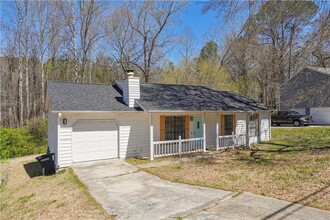1063 Salisbury Trail in Riverdale, GA - Building Photo - Building Photo