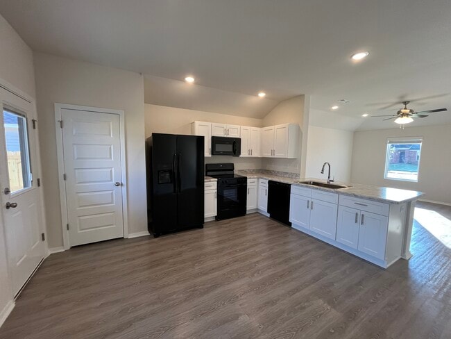 2598 E Meramec St in Fayetteville, AR - Building Photo - Building Photo