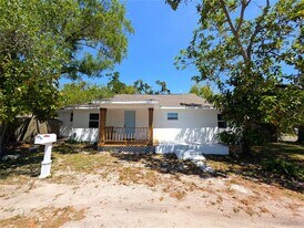 1608 E New Orleans Ave in Tampa, FL - Building Photo