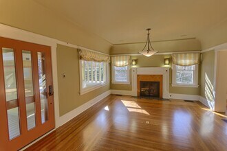 1265 Hanchett Ave in San Jose, CA - Building Photo - Building Photo