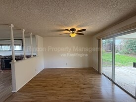 8874 Clinton Ct in Ventura, CA - Building Photo