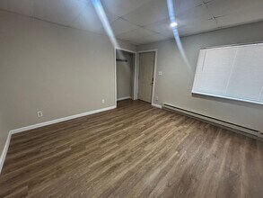 9857 W Smith St in Yorktown, IN - Building Photo - Building Photo