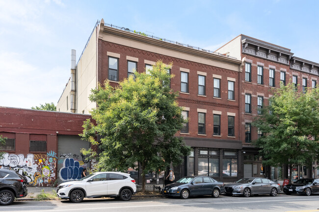 The Canvas Lofts in Brooklyn, NY - Building Photo - Building Photo