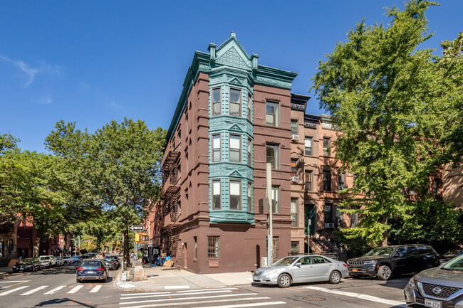 739 President St in Brooklyn, NY - Foto de edificio - Building Photo