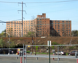 J. William Farley Towers in Elizabeth, NJ - Building Photo - Building Photo