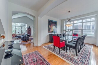 1234 Stonebriar Ct in Naperville, IL - Building Photo - Building Photo