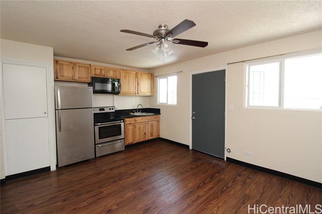 2503 Ala Wai Blvd in Honolulu, HI - Building Photo - Building Photo