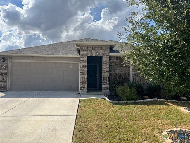 809 Margay Lp in Seguin, TX - Building Photo - Building Photo