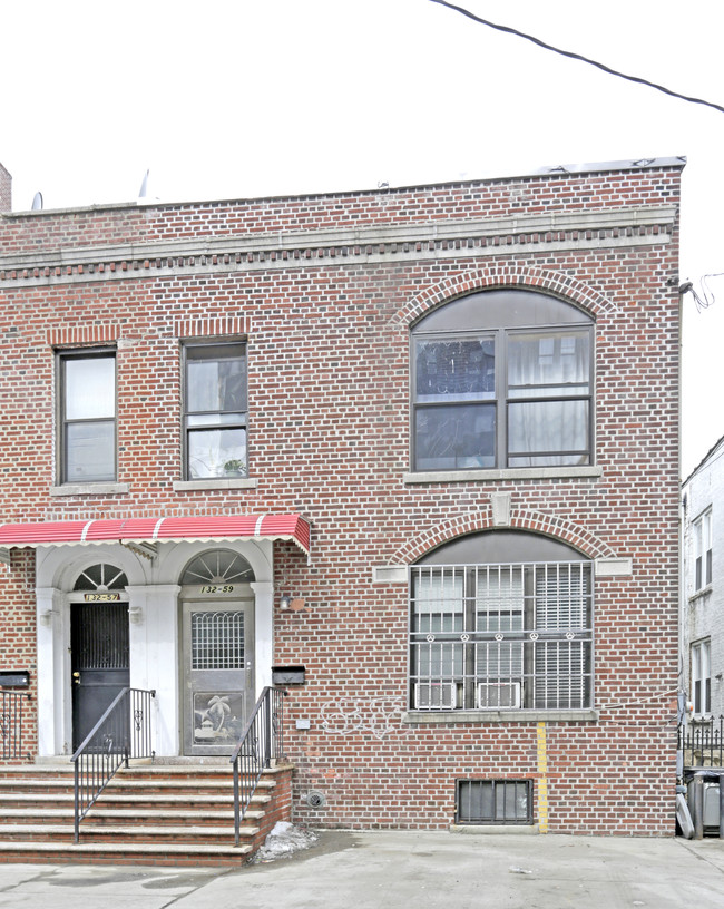 132-59 Maple Ave in Flushing, NY - Building Photo - Building Photo