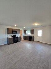 1204 Daniel St in Baytown, TX - Building Photo - Building Photo