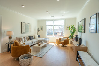 192 Sherman Rd, Unit 731 in Boston College, MA - Foto de edificio - Building Photo