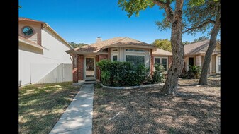 14118 George Rd in San Antonio, TX - Building Photo