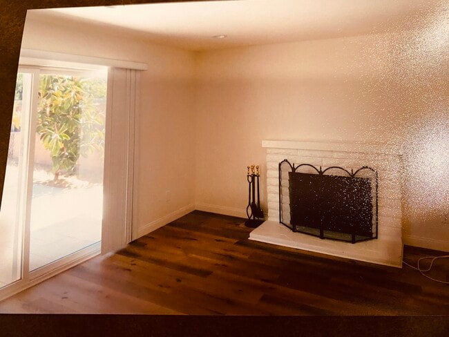 4076 Mira Costa St in Oceanside, CA - Building Photo - Building Photo