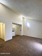2450 Lymbery St, Unit 311 in Reno, NV - Building Photo - Building Photo