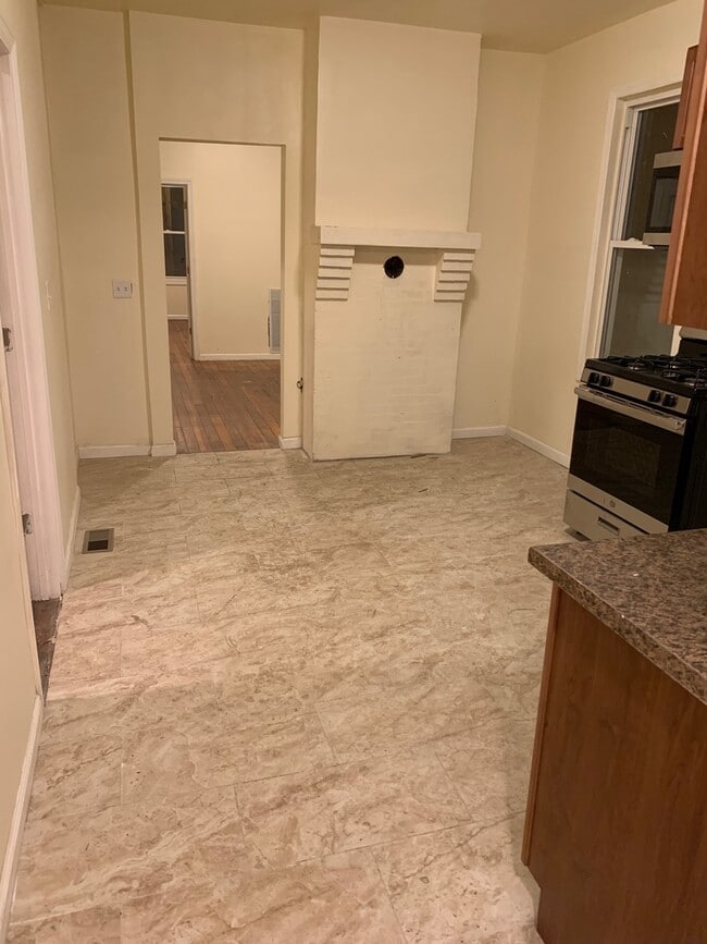 79 Winans Ave in Newark, NJ - Building Photo - Building Photo