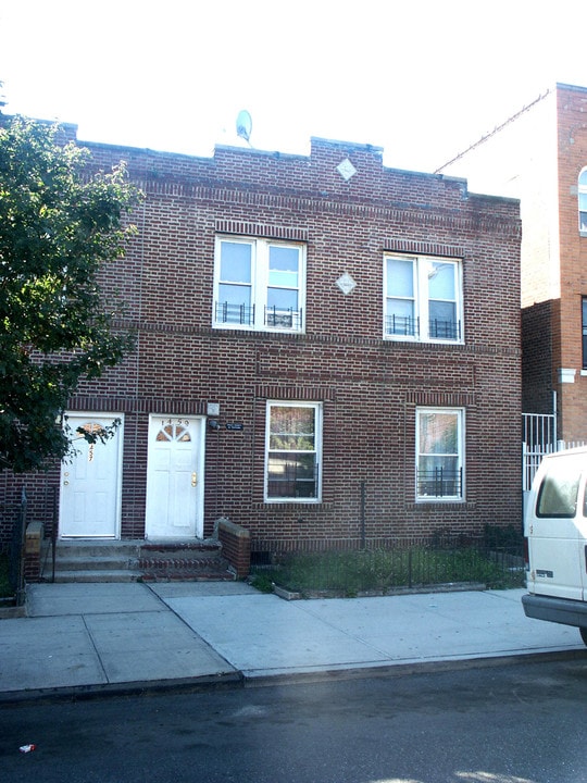 1459 Leland Ave in Bronx, NY - Building Photo