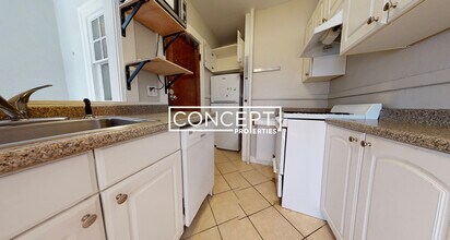 11 Story St, Unit 3CP in Cambridge, MA - Foto de edificio - Building Photo