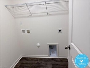 5148 Reedy Fork School Rd in Greensboro, NC - Building Photo - Building Photo