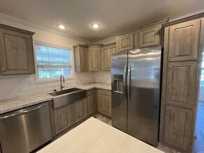 165 Millwood Rd in Leesburg, FL - Building Photo - Building Photo