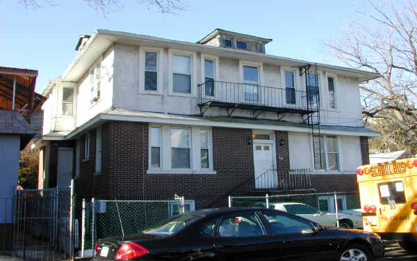 2964 Brighton 3rd St