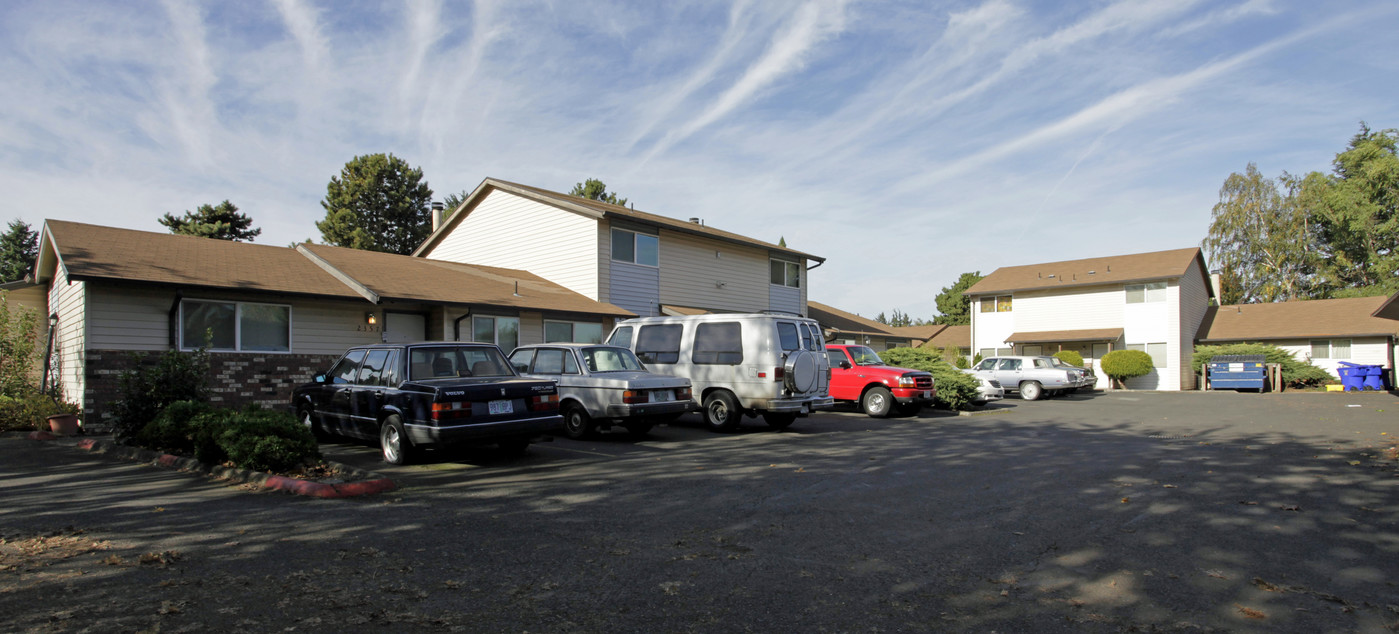 Kwong Toy Terrace in Portland, OR - Building Photo