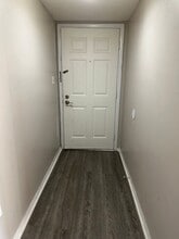 1004 Autumn Woods Ln in Virginia Beach, VA - Building Photo - Building Photo