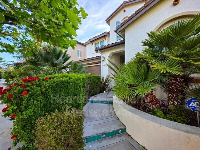 11357 Nahama Ln in San Diego, CA - Building Photo - Building Photo