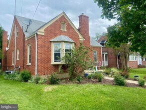 134 Montague Ave in Winchester, VA - Building Photo - Building Photo