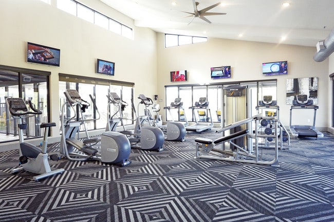 The View at Crown Ridge in San Antonio, TX - Building Photo - Interior Photo