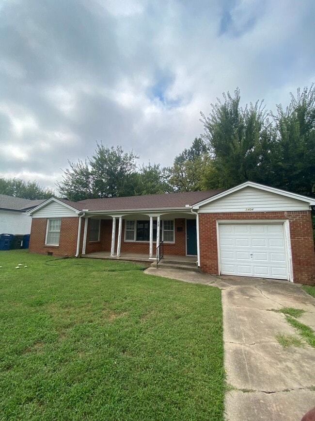 property at 1404 Carlisle Ct