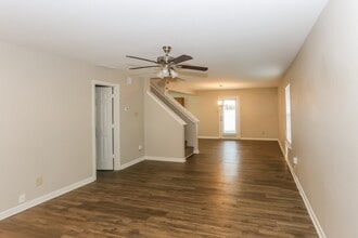 7345 Mitzi Deborah Dr in Charlotte, NC - Building Photo - Building Photo