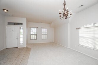 624 White Falcon Way in Fort Worth, TX - Building Photo - Building Photo
