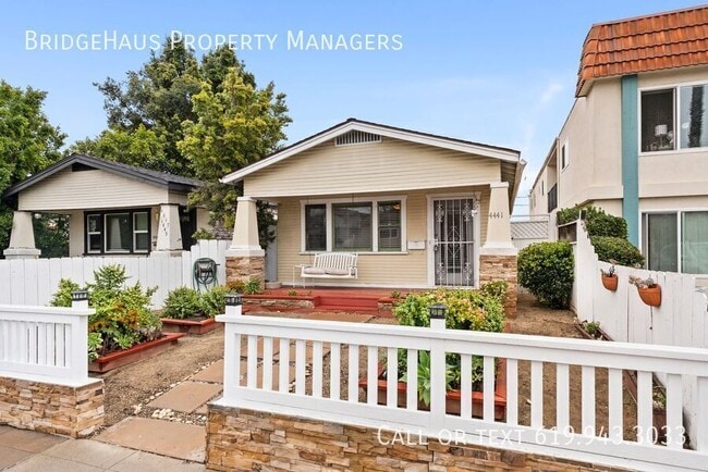 4441 McClintock St in San Diego, CA - Building Photo - Building Photo