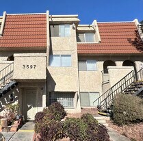 3597 S Arville St in Las Vegas, NV - Building Photo