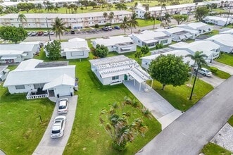 2920 NW 2nd Ave in Pompano Beach, FL - Building Photo - Building Photo