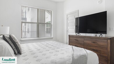 2511 Montopolis Dr in Austin, TX - Building Photo - Building Photo