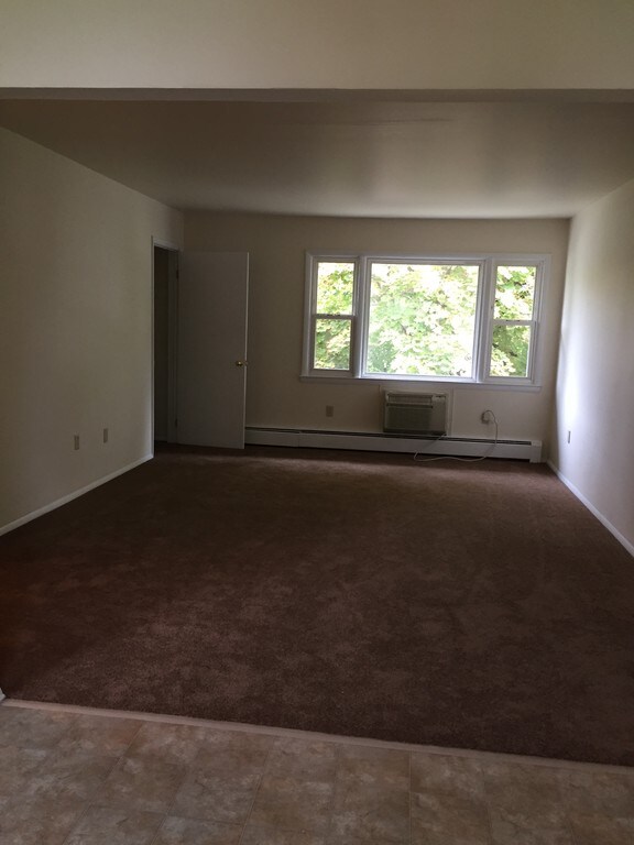 Hill Apartments in New Windsor, NY