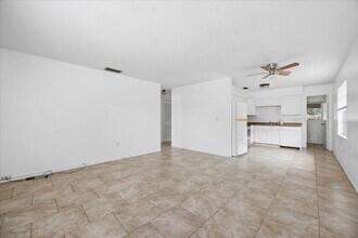 2218 Brandy Pl in Lakeland, FL - Building Photo - Building Photo