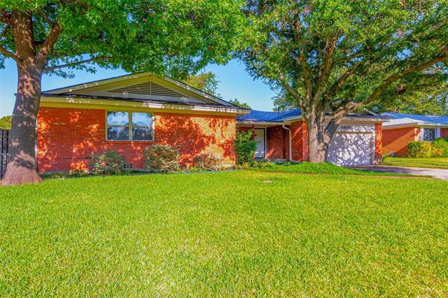 4605 Redondo St in North Richland Hills, TX - Building Photo