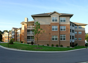 Summerhill of Maplewood Apartments