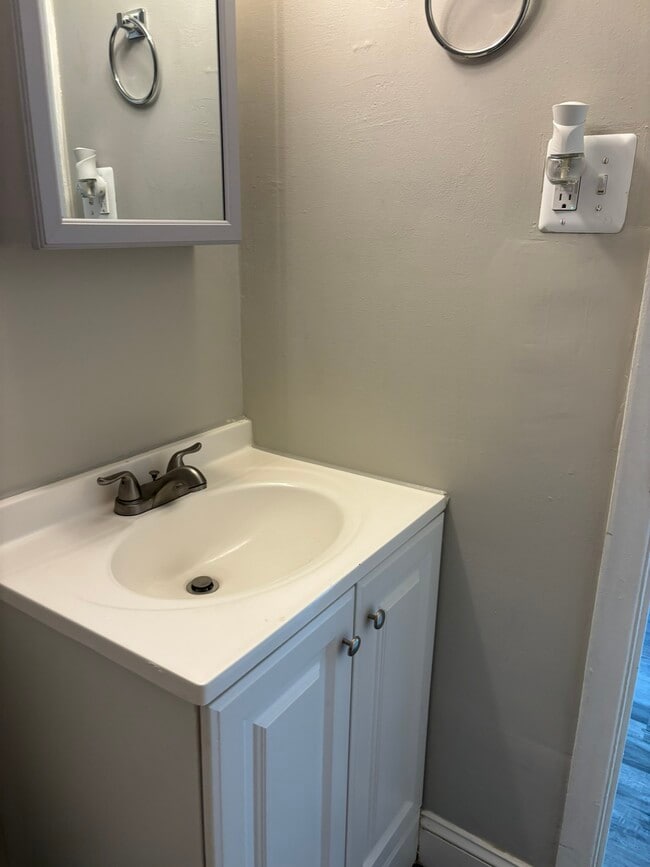 8429 Pioneer Dr in Severn, MD - Building Photo - Building Photo