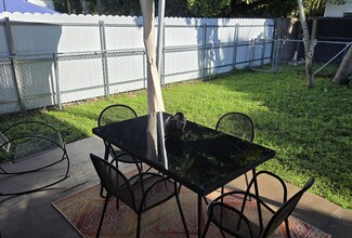 2252 SW 10th St in Miami, FL - Building Photo - Building Photo