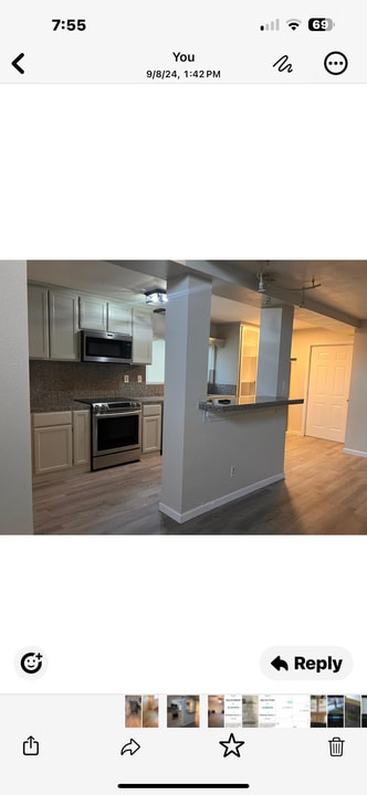 1403 E Monte Vista Ave in Turlock, CA - Foto de edificio