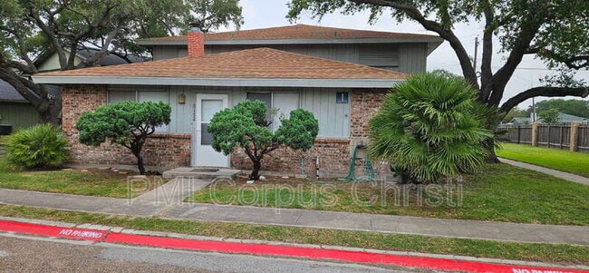 6162 Hidden Oaks St in Corpus Christi, TX - Building Photo - Building Photo