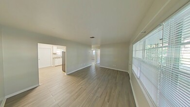 1644 NE 16th Ave in Ocala, FL - Building Photo - Building Photo