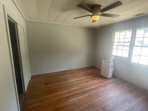 1209 Flint St in Jonesboro, AR - Building Photo - Building Photo