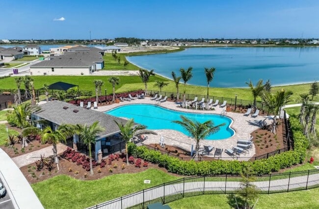 property at 374 Spring Hill Lake Loop