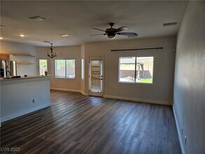1144 Cottonwood Ranch Ct in Henderson, NV - Building Photo - Building Photo