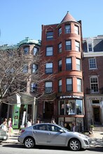 160 Newbury St in Boston, MA - Building Photo - Building Photo